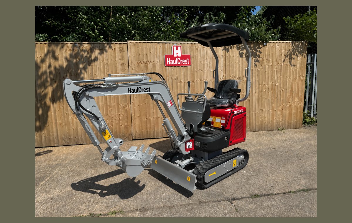 CREX10-K boom swung to the side, showing offset digging